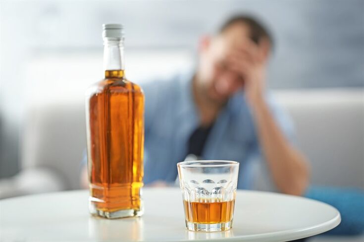 Boire de l'alcool affecte négativement la fonction érectile d'un homme